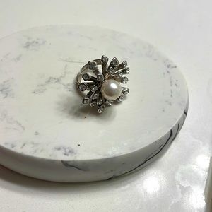 Snowflake ring